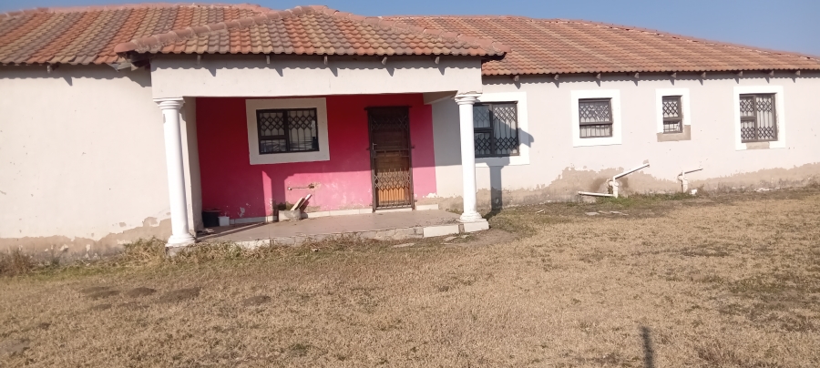 4 Bedroom Property for Sale in Ottosdal North West